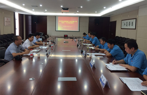 神南产业公司张文斌副总一行到西煤机公司座谈交流