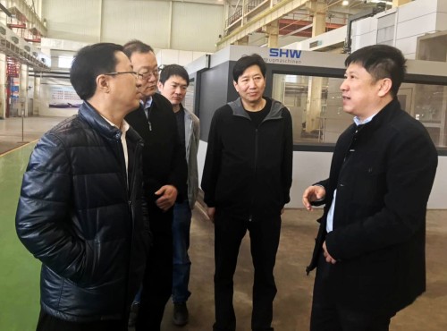 华能集团煤炭事业部副主任李伟东一行到公司参观考察